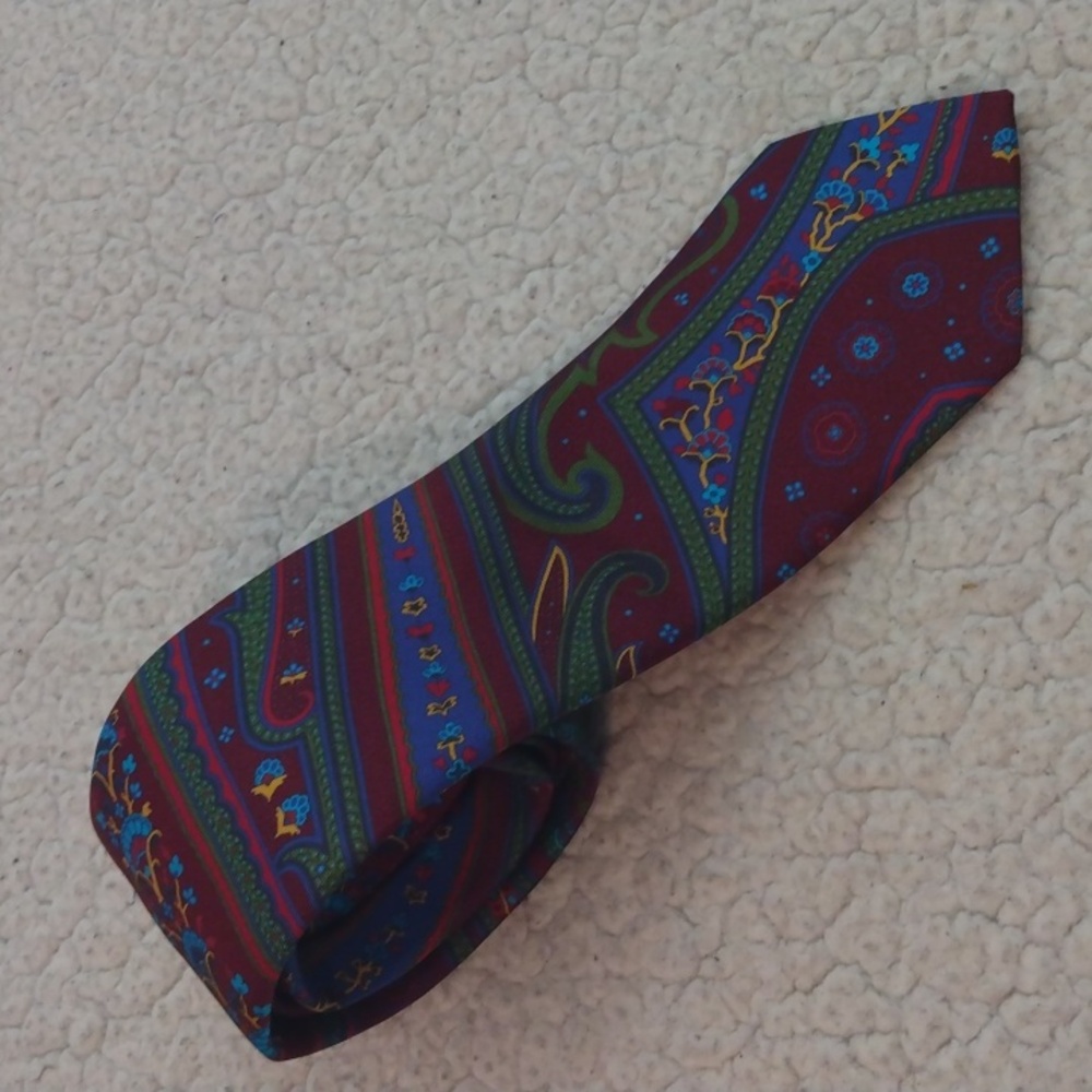 Paul Stuart Silk Tie (Burgundy/Green/Blue) - Made in England - Picture 3 of 11